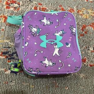 Gently used lunchbox